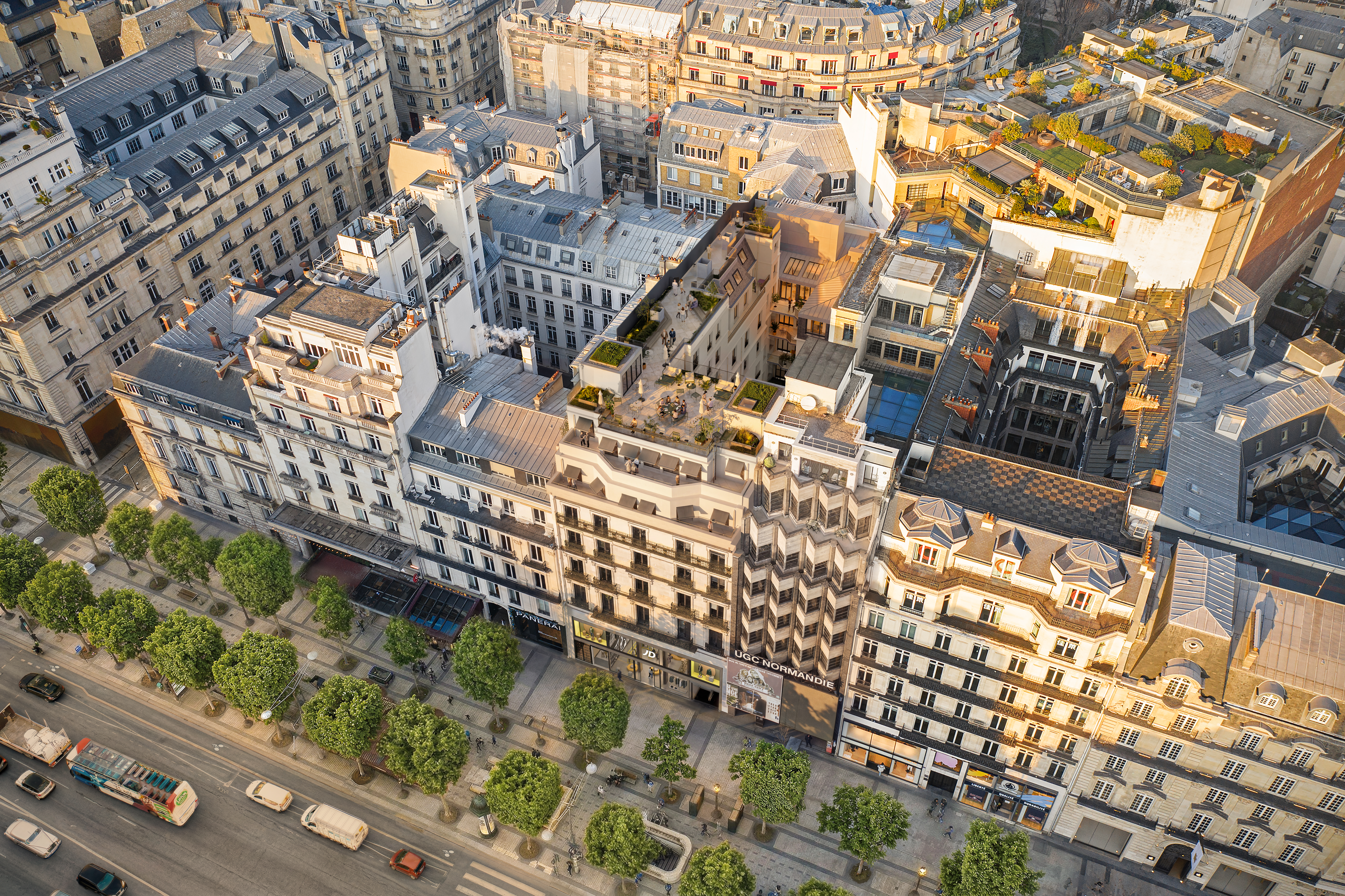 118 Champs-Élysées - vue aérienne